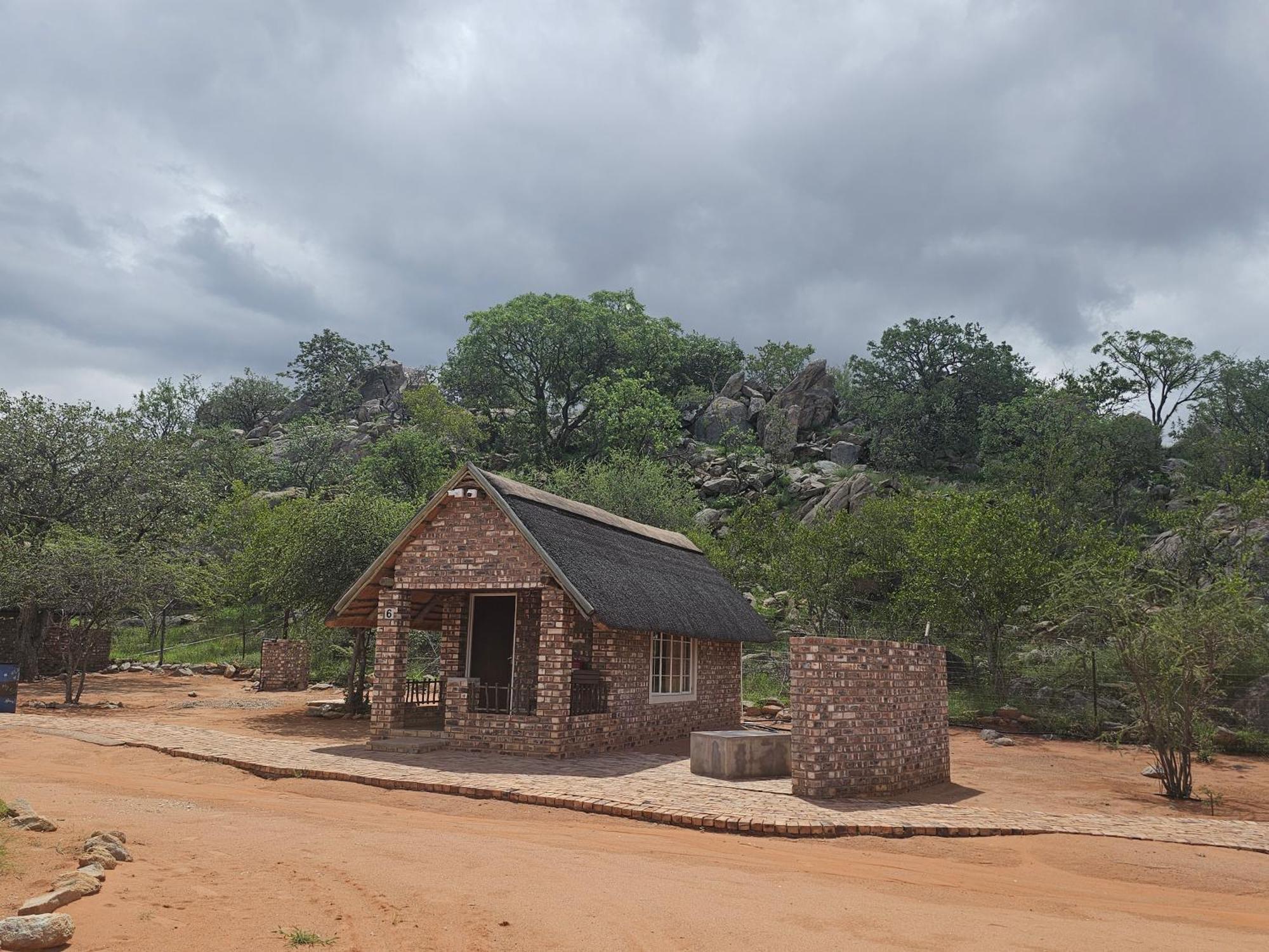 Kaoko Bush Lodge Kamanjab ภายนอก รูปภาพ